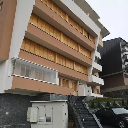 Apartment Like Mountain *